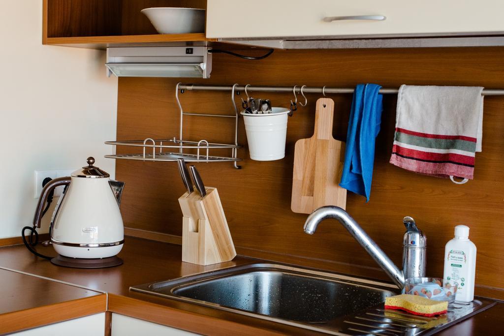 Lapes Namai Apartment Pervalka Bagian luar foto